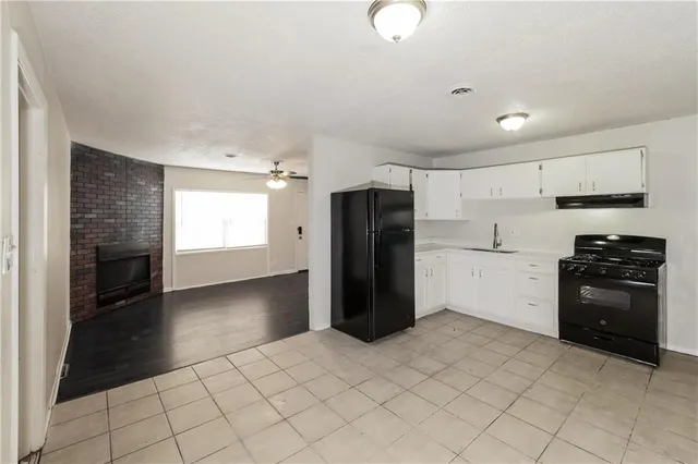 $1,515 | 6108 East 149th Street, Grandview, MO 64030