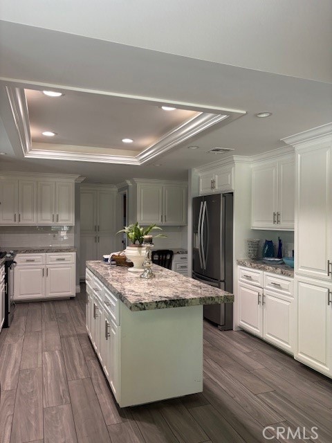 4989 Cochran Street Simi Valley, CA 93063 - Photo 3 of 19