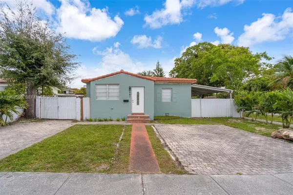 $850,000 | 941 Southwest 31st Court, Miami, FL 33135