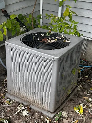 $30,000 | 111 West Middleton Street, Witt, IL 62094