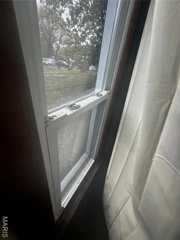 $30,000 | 111 West Middleton Street, Witt, IL 62094