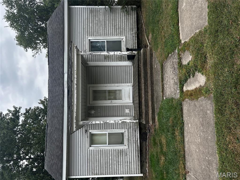 111 West Middleton Street Witt, IL 62094 - Photo 2 of 44