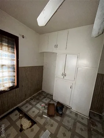 $30,000 | 111 West Middleton Street, Witt, IL 62094