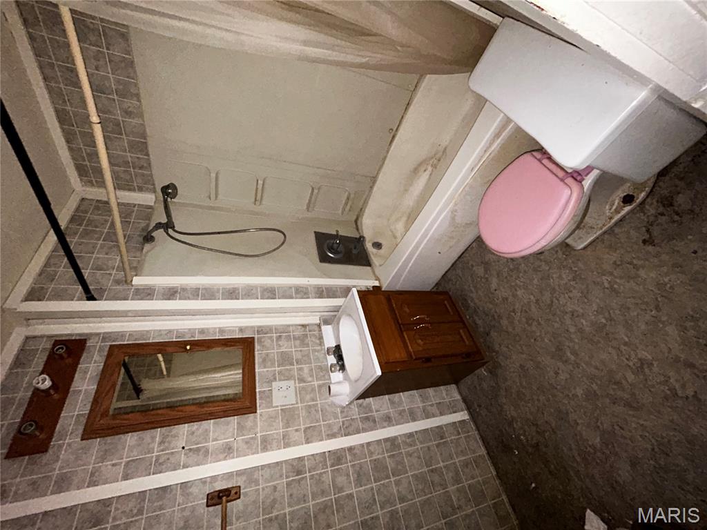 111 West Middleton Street Witt, IL 62094 - Photo 36 of 44