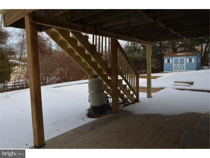 1500 Larkin Road Upper Chichester, PA 19061 - Photo 20 of 25 Deck