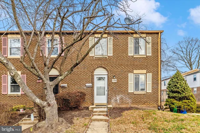 $385,000 | 758 West Side Drive, Unit 7G, Gaithersburg, MD 20878