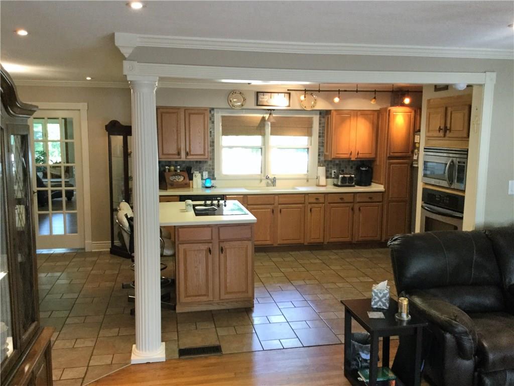 2602 North Marr Road Columbus, IN 47203 - Photo 9 of 48 Gallery Image 9