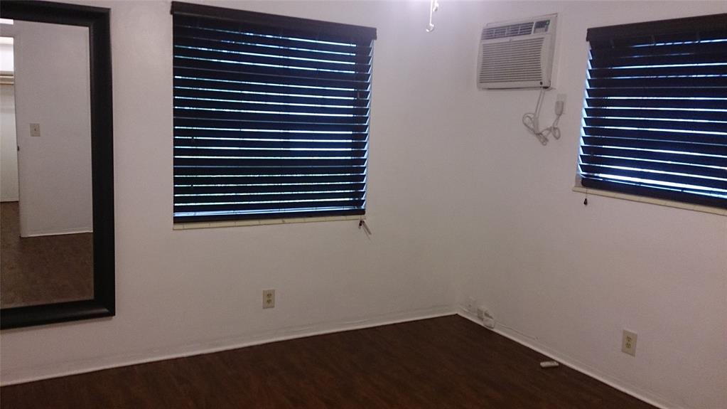 803 Northeast 8th Street Hallandale Beach, FL 33009 - Photo 28 of 38 a view of a small space