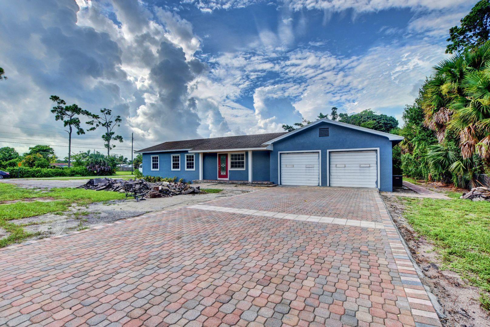 5100 Belvedere Road Haverhill, FL 33415 - Photo 4 of 42 11_dsc_1738_39_40_41_42