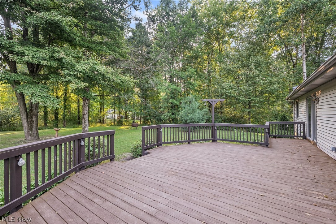 557 Rome Rock Creek Road Roaming Shores, OH 44084 - Photo 8 of 34 Gallery Image 8