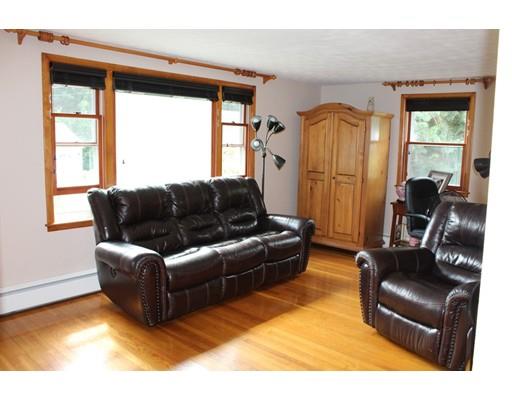18 Hingham Road Grafton, MA 01536 - Photo 4 of 20 Gallery Image 4