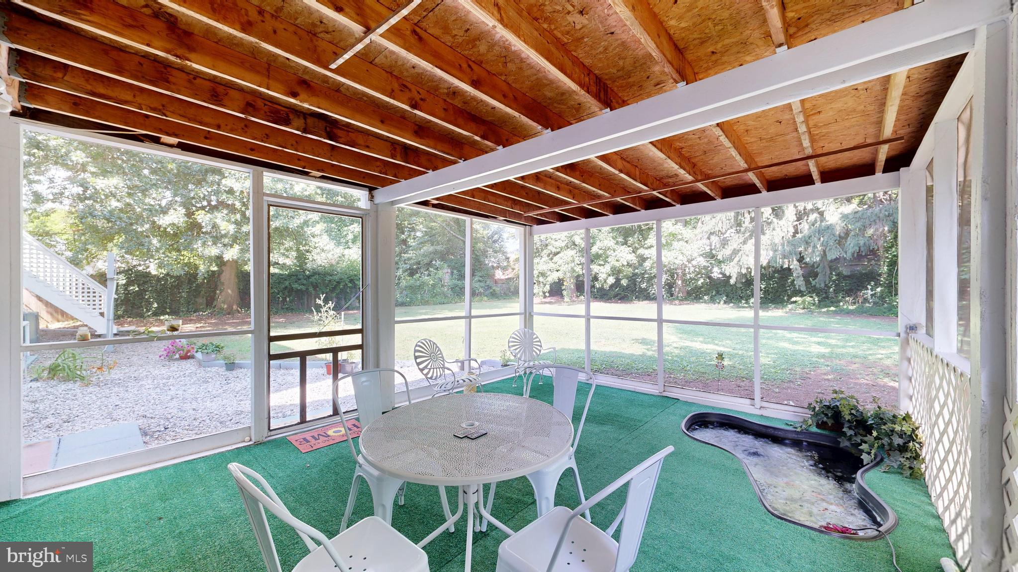 307 Channel Road Wilmington, DE 19809 - Photo 13 of 46 Screened in Porch