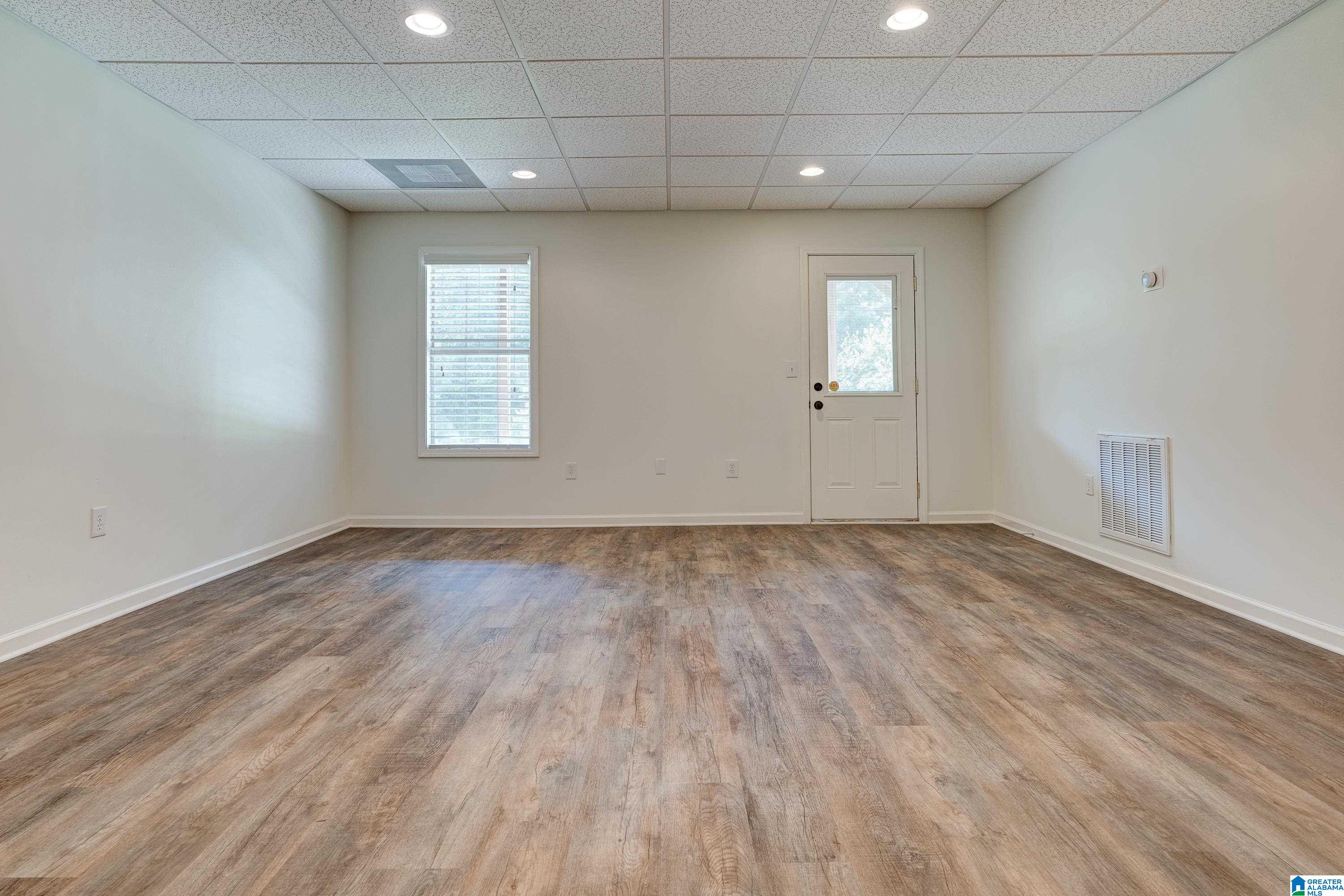 360 Lane Park Trail Alabaster, AL 35114 - Photo 26 of 40