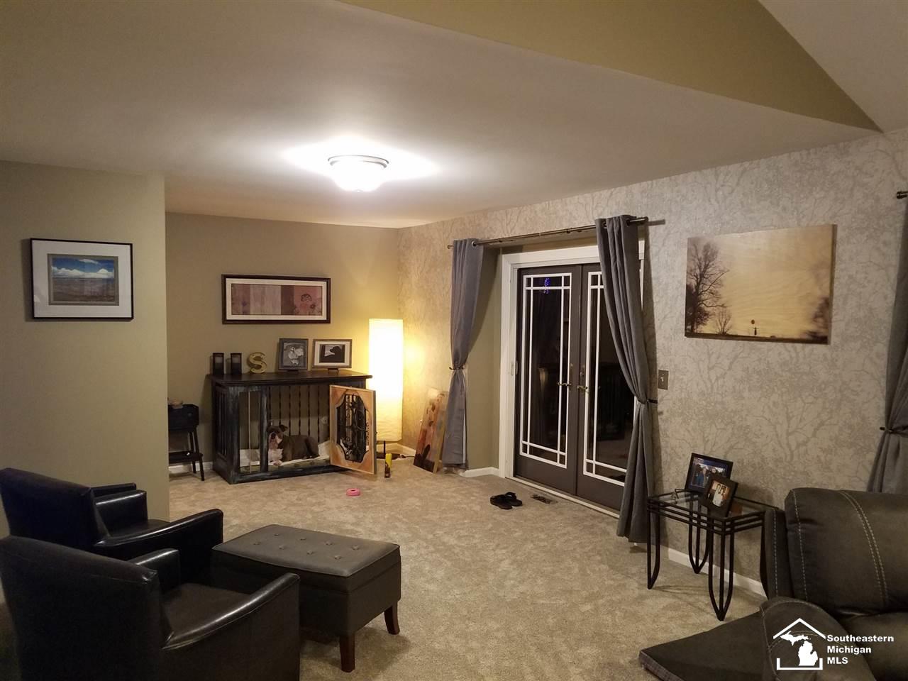 39522 Squire Road Novi, MI 48375 - Photo 10 of 54