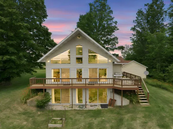$350,000 | 7815 Hibma Road, Marion, MI 49665