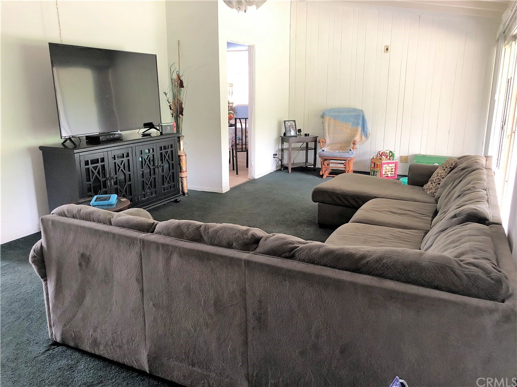 141 East Fromer Street Rialto, CA 92376 - Photo 10 of 21 Living Room/Dining Room
