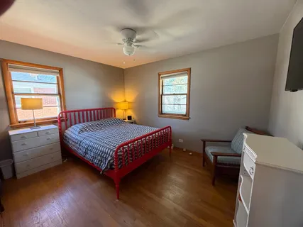 $389,900 | 614 East Madison Street, Villa Park, IL 60181