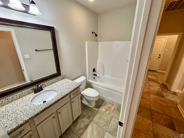 $229,900 | 32451 Curtis Cove Lane, Denham Springs, LA 70706