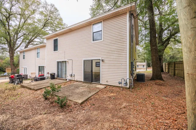 $259,900 | 205 Marquette Avenue, Unit 1, Niceville, FL 32578