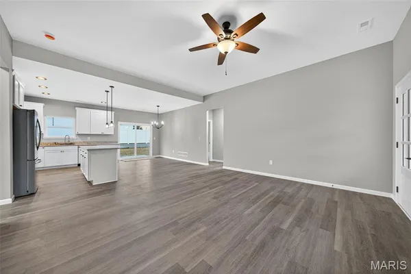 $345,000 | 108 Jimmy H Drive, Jonesburg, MO 63351