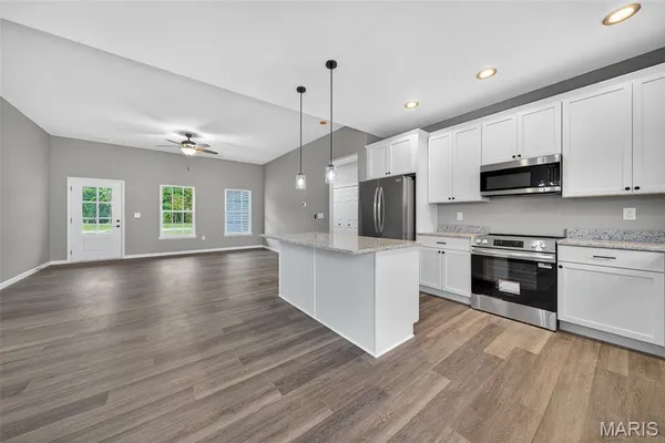 $345,000 | 108 Jimmy H Drive, Jonesburg, MO 63351