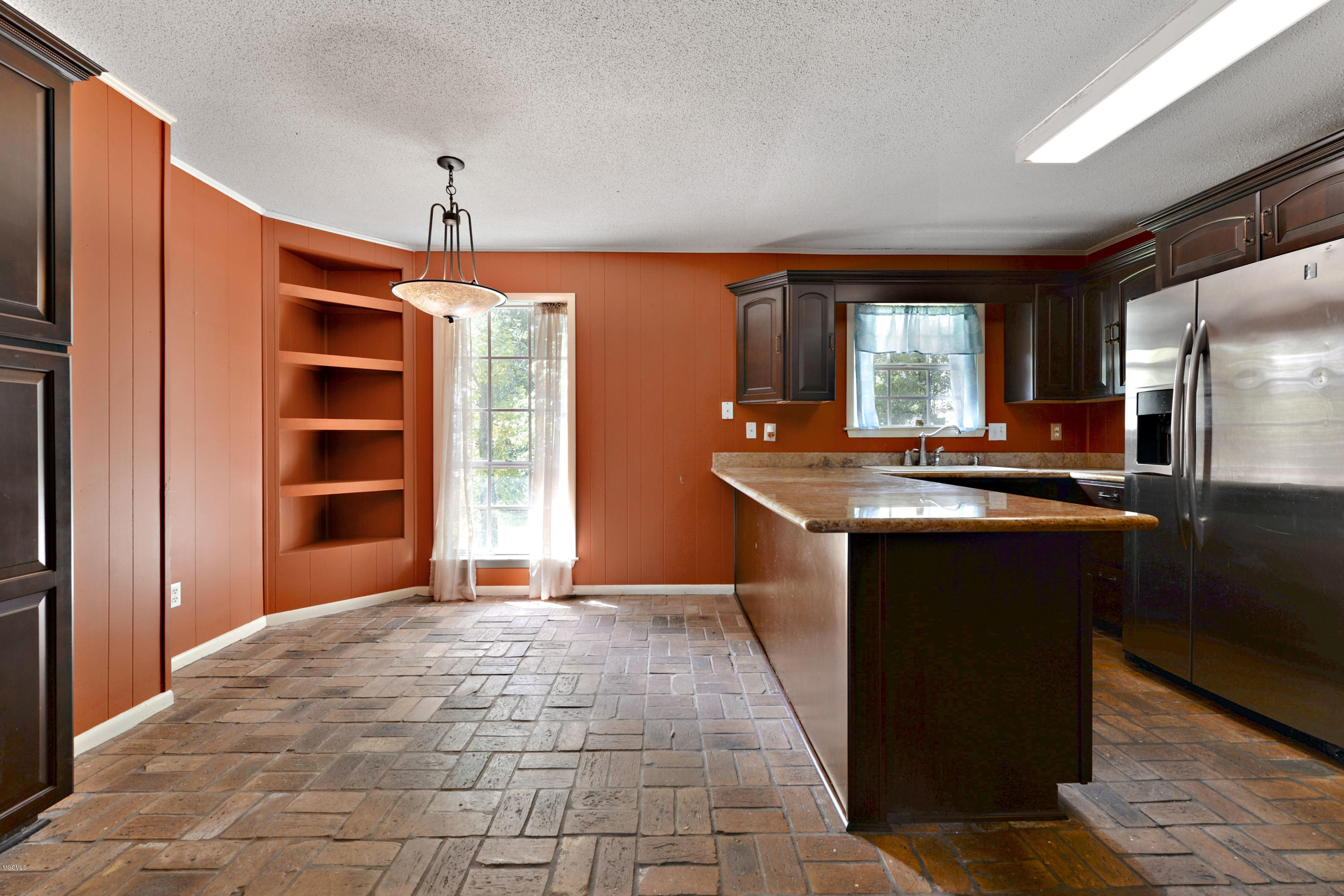 3316 Nottingham Road Ocean Springs, MS 39564 - Photo 6 of 25 007 (4)