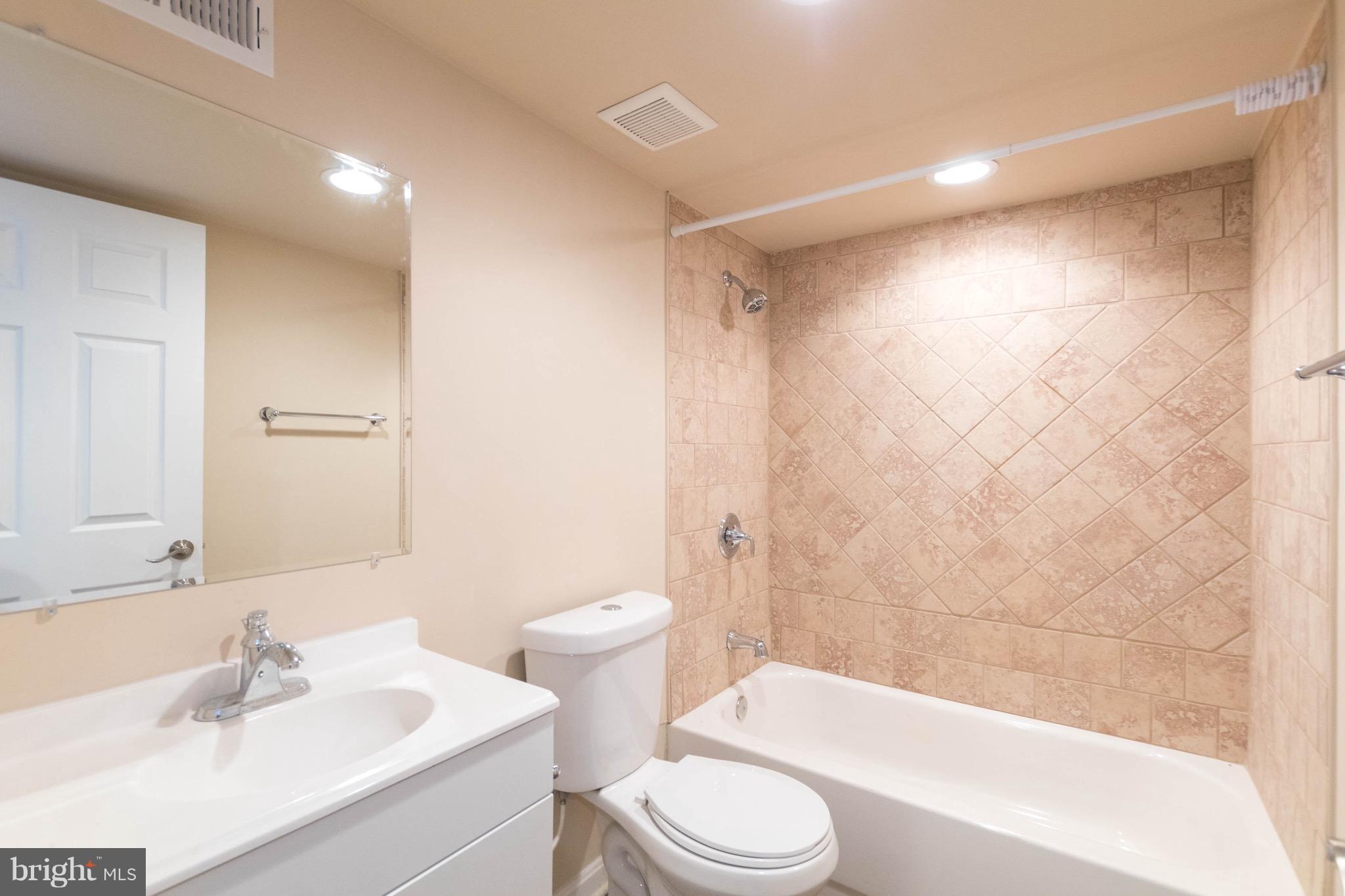 5527 Whitby Road Baltimore, MD 21206 - Photo 26 of 30 Interior (General)