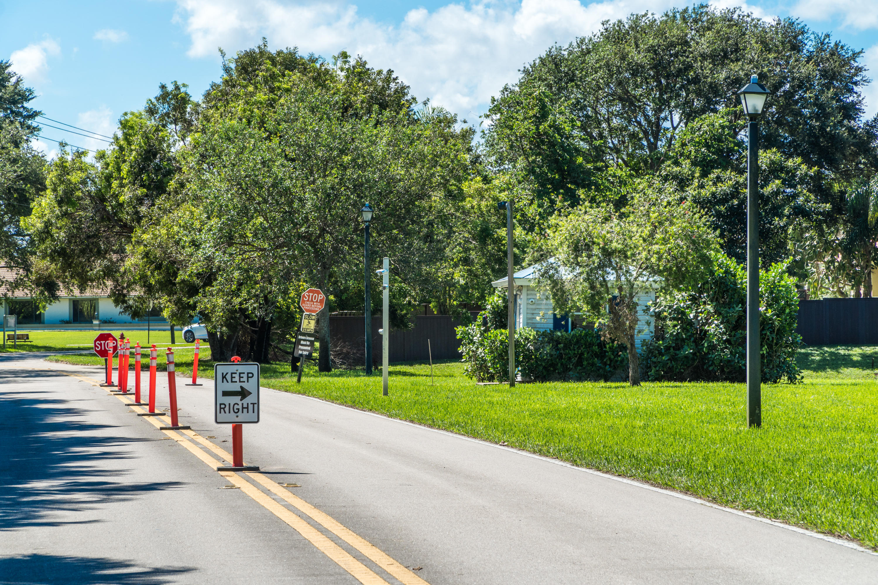 8603 Sawpine Road Delray Beach, FL 33446 - Photo 4 of 37 Entrance