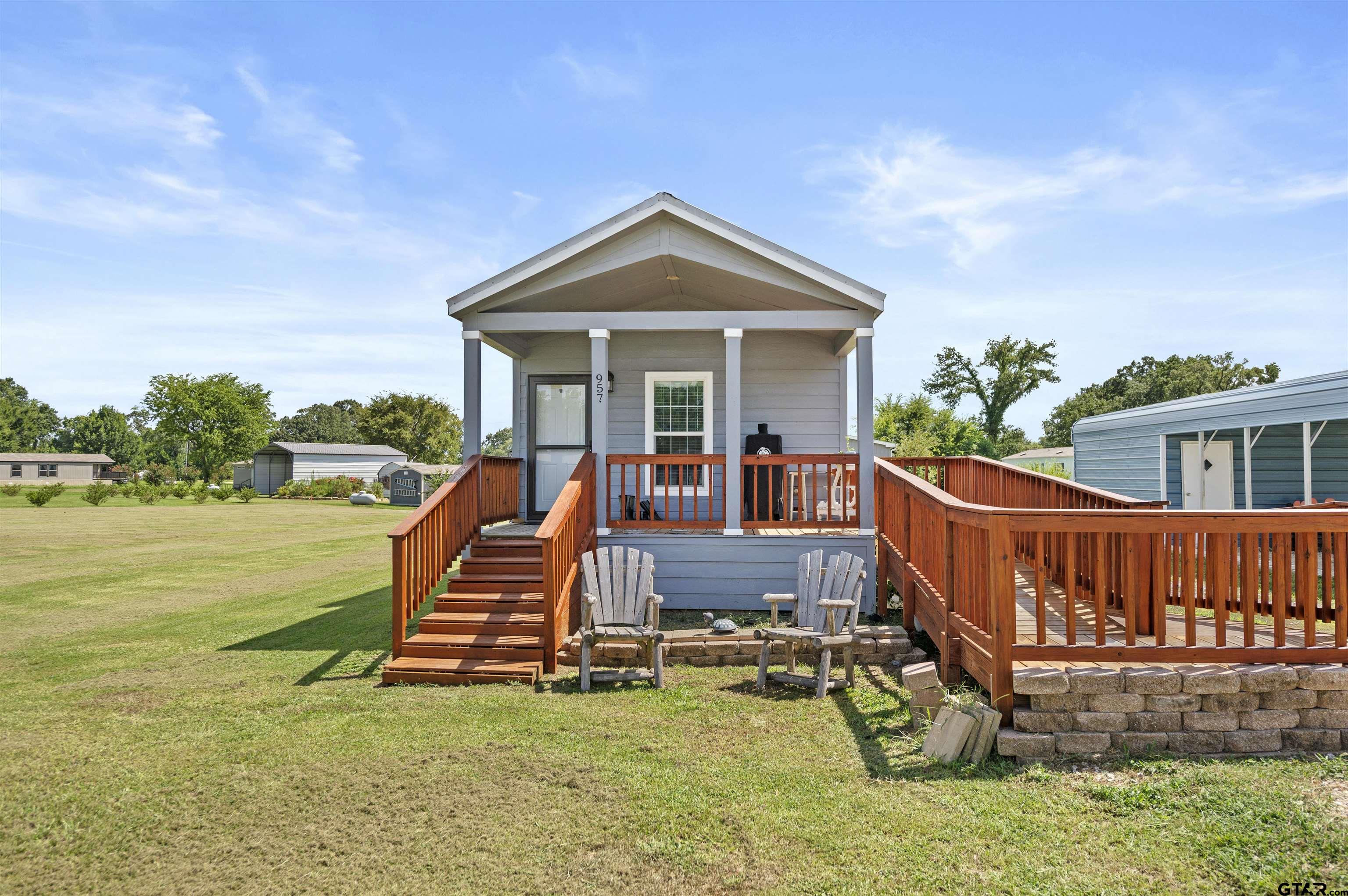 957 Comanche Quitman, TX 75783 - Photo 4 of 20