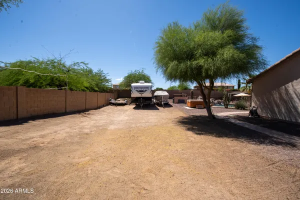 $619,500 | 8369 West Luke Avenue, Glendale, AZ 85305