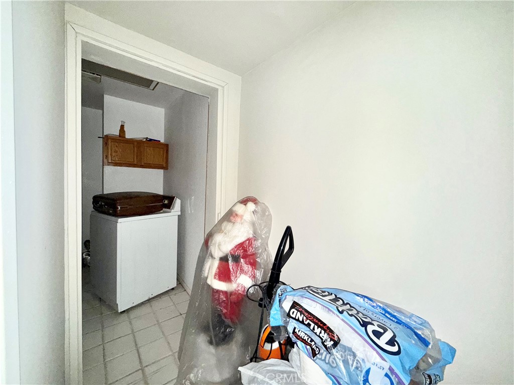 82489 3rd Street Trona, CA 93562 - Photo 18 of 33