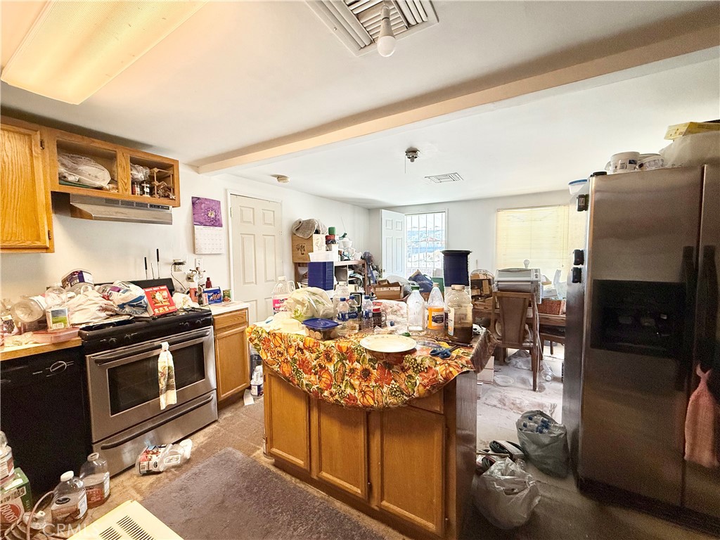 82489 3rd Street Trona, CA 93562 - Photo 7 of 33