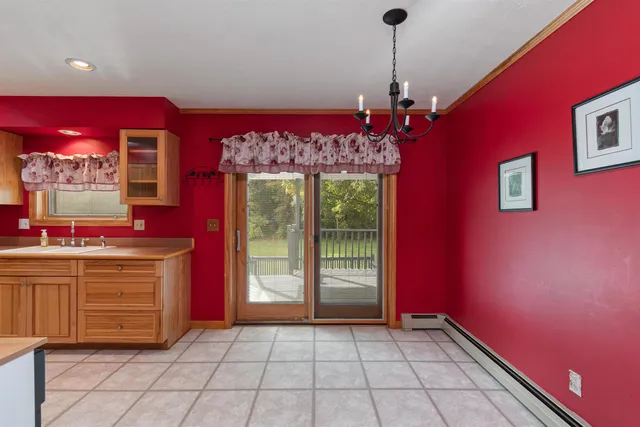 $435,000 | 10 Kim Lane, Milton, VT 05468