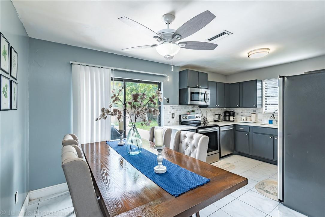 10914 Gallery Street Boca Raton, FL 33428 - Photo 1 of 32 Photo 1