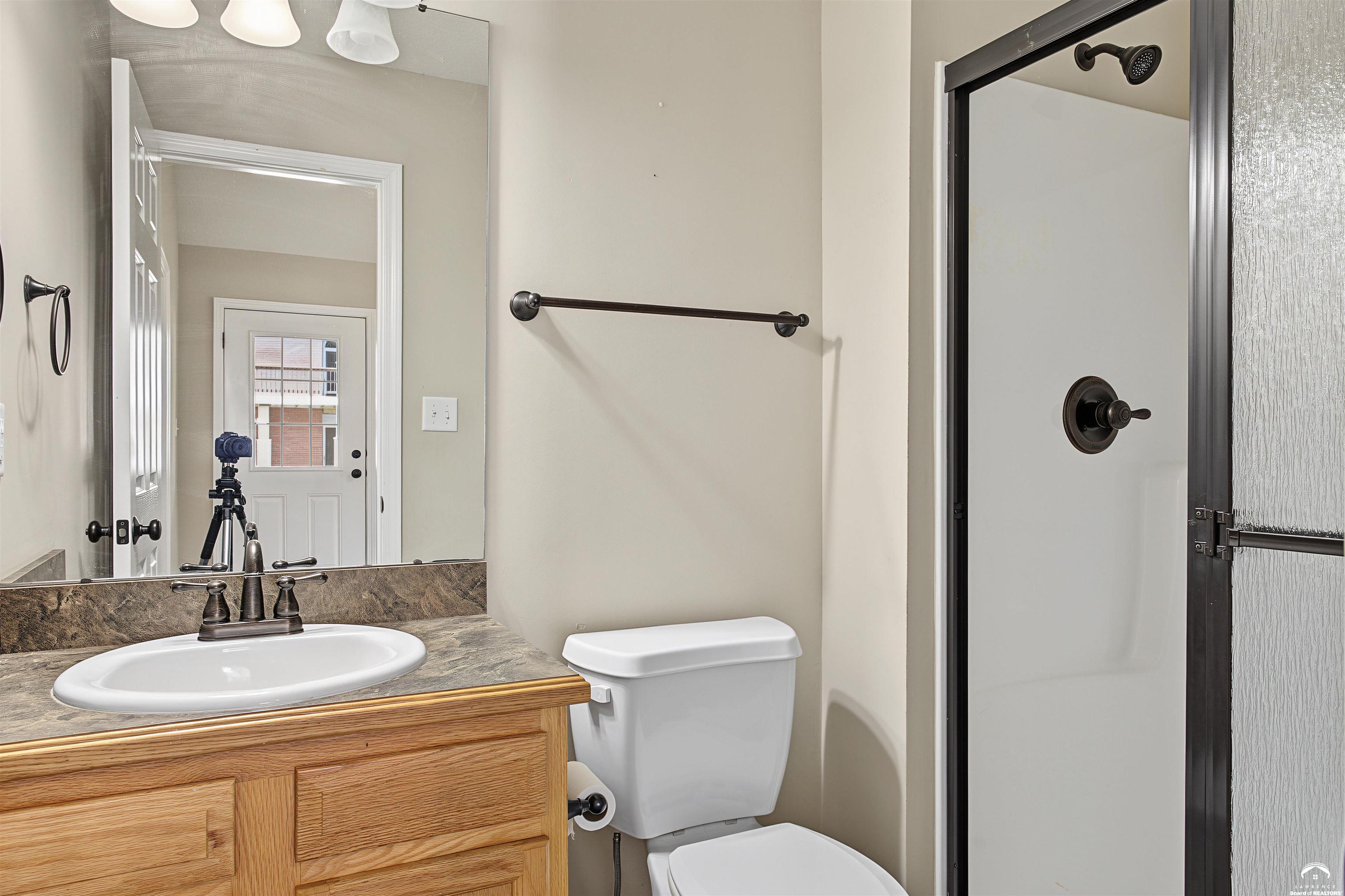 1071 East 1400th Road Lawrence, KS 66046 - Photo 51 of 64 Gallery Image 51