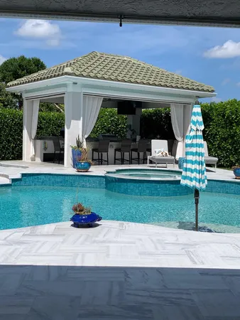 $1,649,000 | 15925 Springhill Court, Wellington, FL 33414