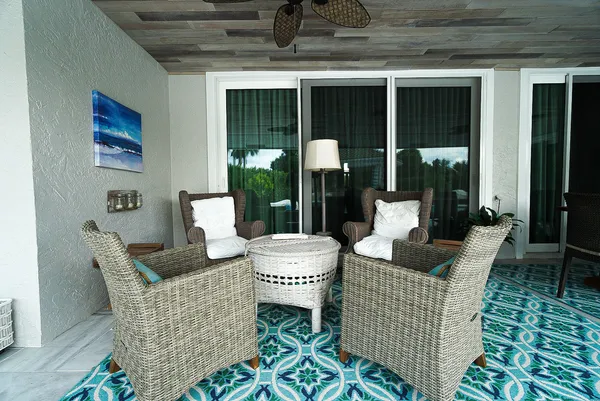 $1,649,000 | 15925 Springhill Court, Wellington, FL 33414