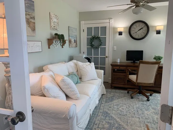 $1,649,000 | 15925 Springhill Court, Wellington, FL 33414