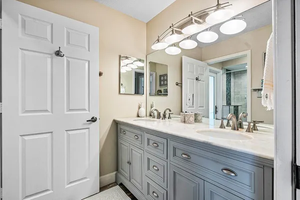 $1,649,000 | 15925 Springhill Court, Wellington, FL 33414
