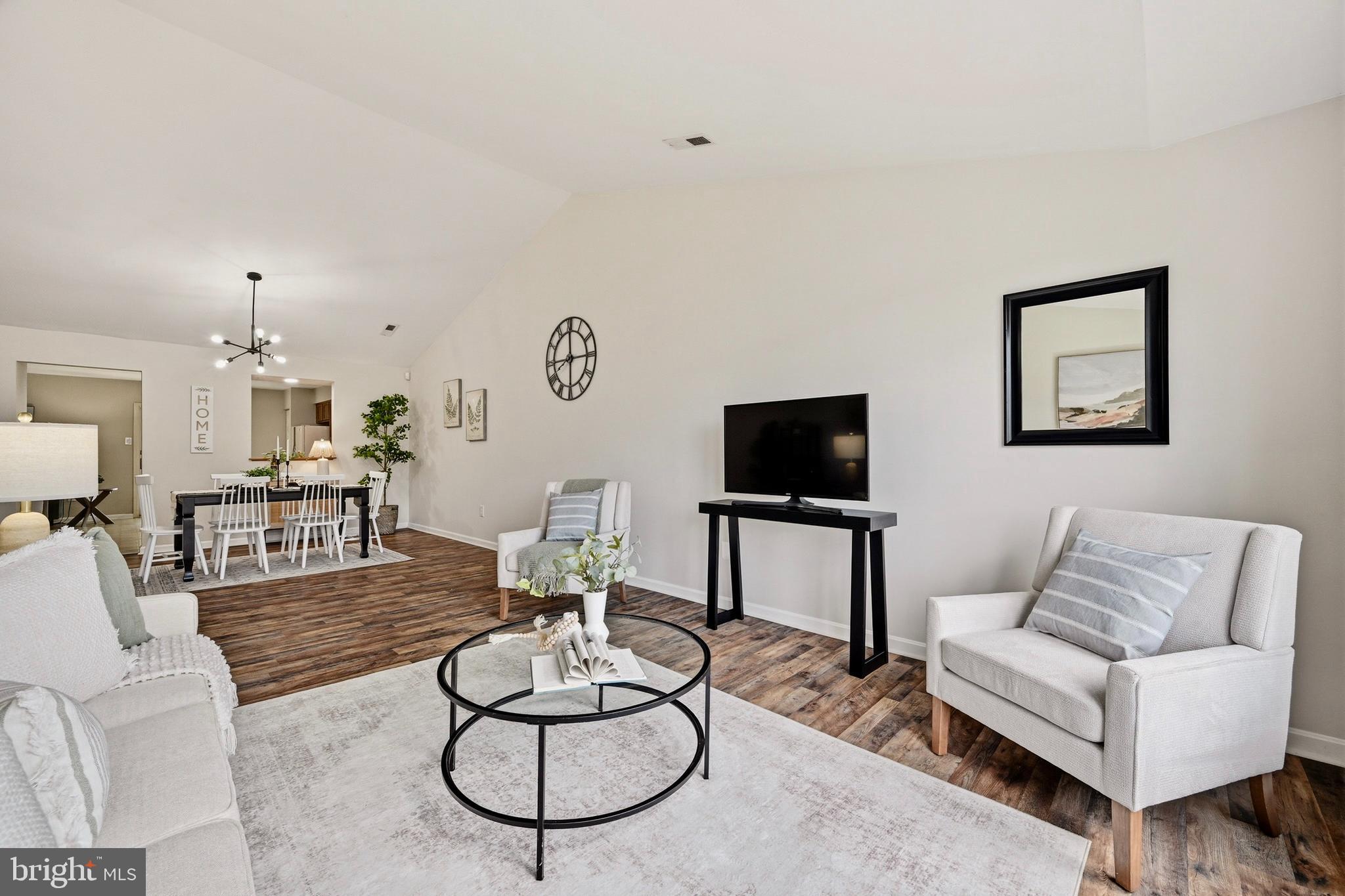 9526 Hallhurst Road Baltimore, MD 21236 - Photo 6 of 50