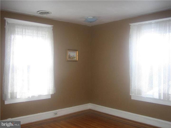 46 Princeton Road Havertown, PA 19083 - Photo 13 of 19 Bedroom 3