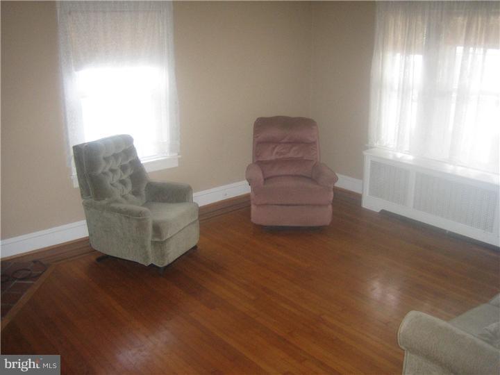 46 Princeton Road Havertown, PA 19083 - Photo 4 of 19 Living Room