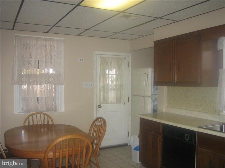 46 Princeton Road Havertown, PA 19083 - Photo 9 of 19 Kitchen