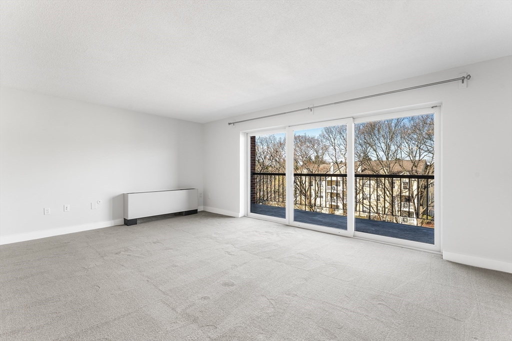 1 Summit Drive, Unit 58 Reading, MA 01867 - Photo 13 of 31