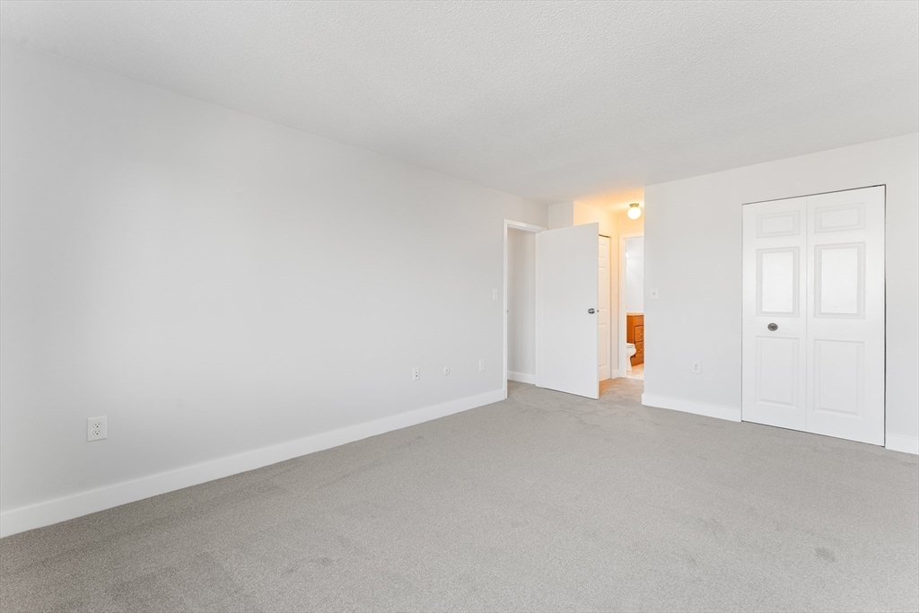 1 Summit Drive, Unit 58 Reading, MA 01867 - Photo 23 of 31