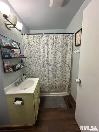 $67,900 | 525 North Street, Murphysboro, IL 62966