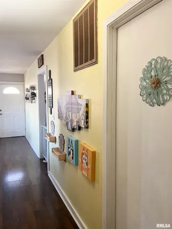 $67,900 | 525 North Street, Murphysboro, IL 62966