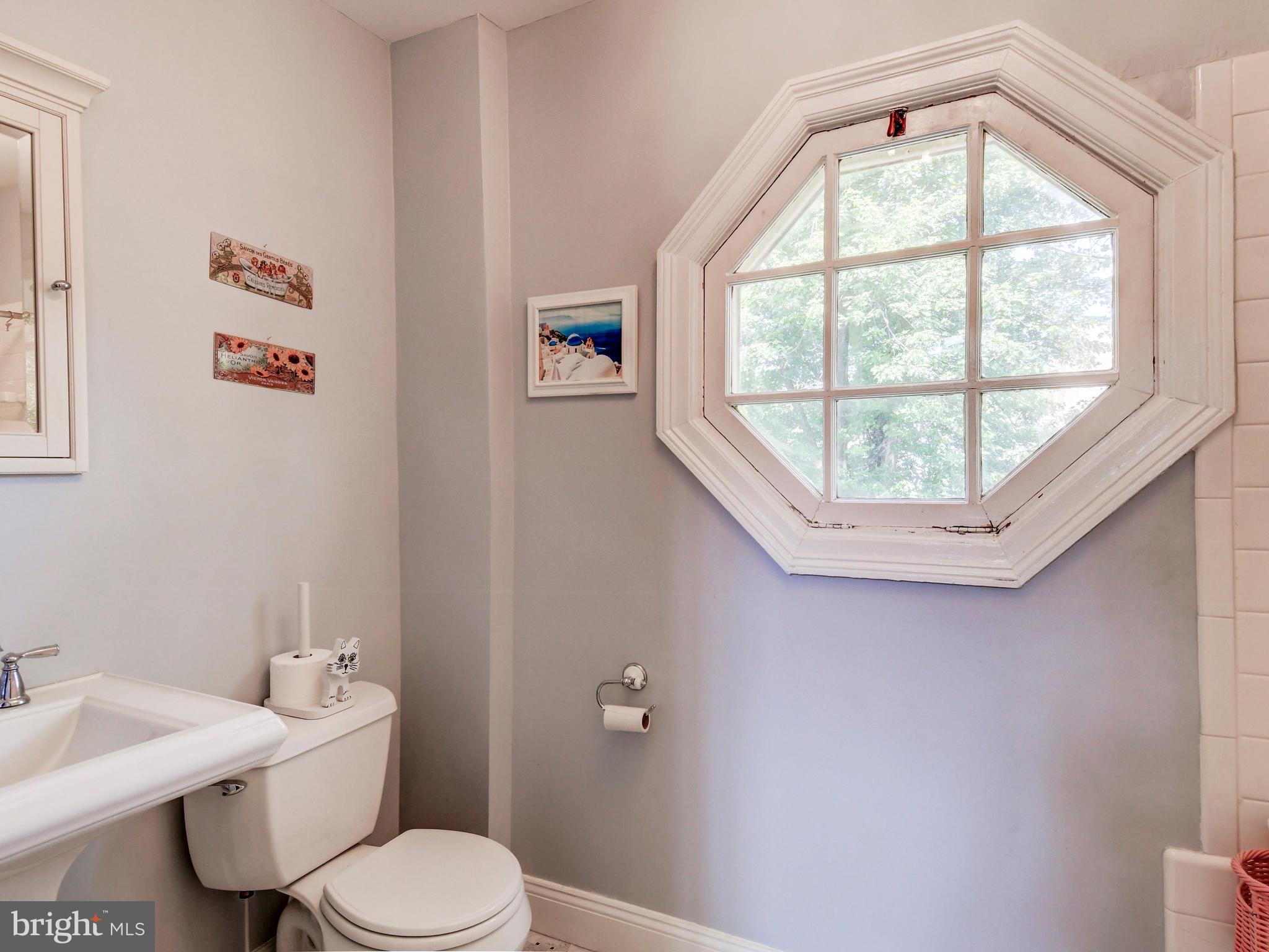 5 Stratford Road Baltimore, MD 21218 - Photo 35 of 58 Gallery Image 35