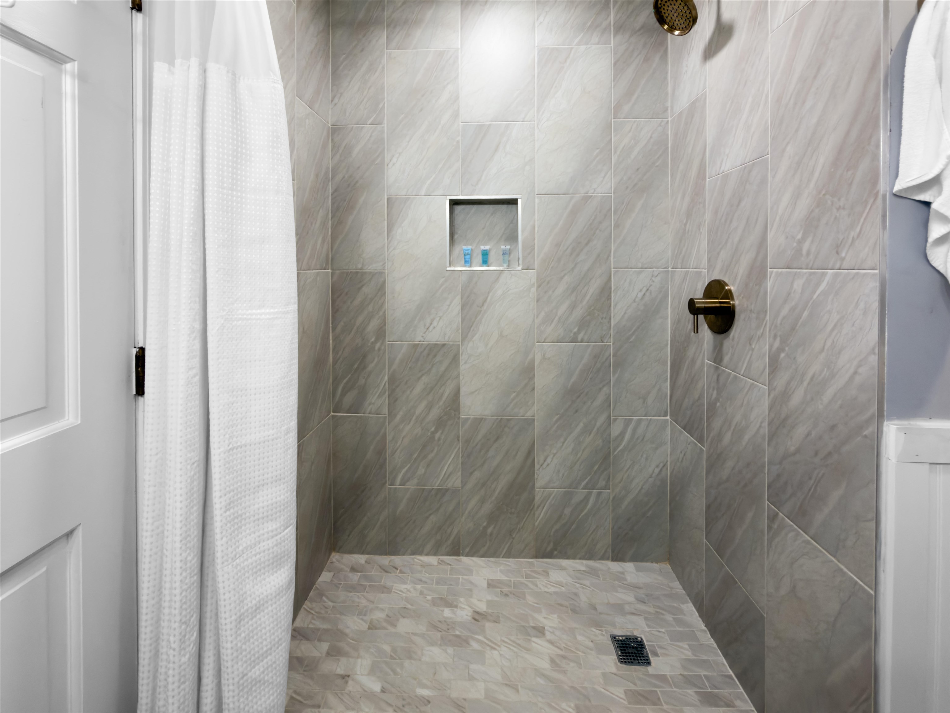 627 North Waccamaw Drive, Unit 209 Murrells Inlet, SC 29576 - Photo 10 of 31