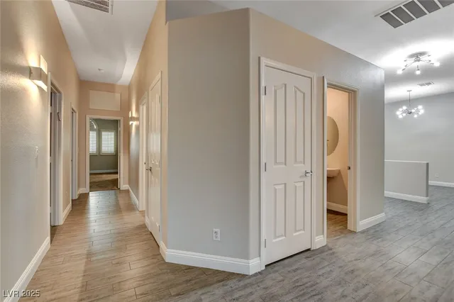 $3,790 | 2794 Glen Port Street, Las Vegas, NV 89135